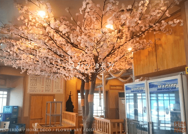 화성 벌집삼겹살 — 두 그루가 만든 나무숲
