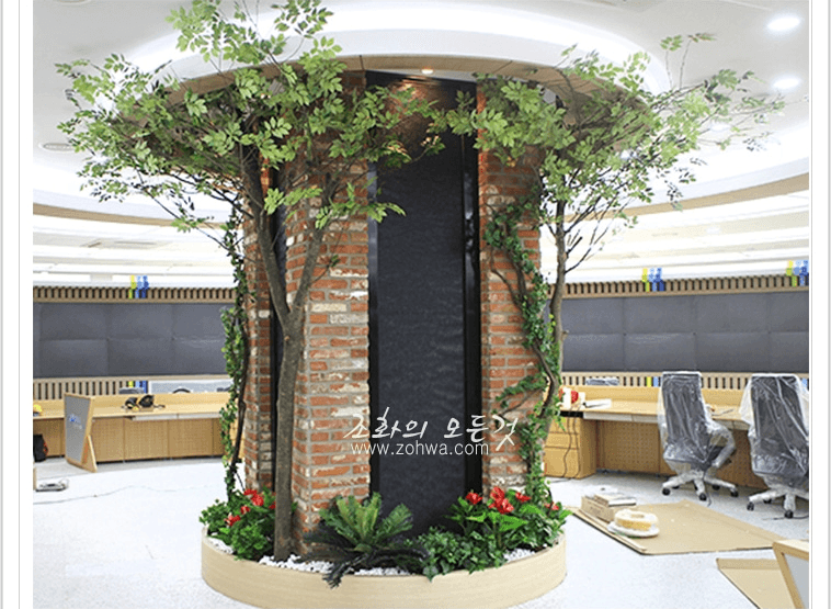 한국철도공사 구로차량사업소 — 기둥 밑동의 원형 화단