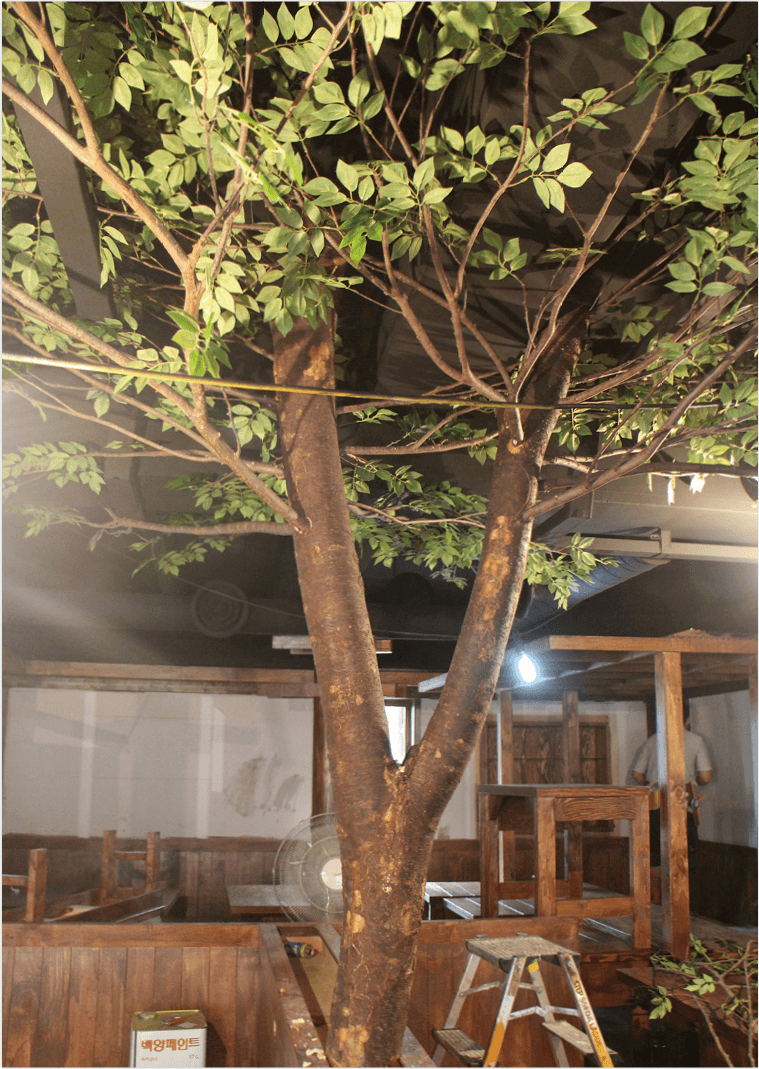 성남 꼬치구이 오토코 — 여러 갈래로 갈라진 자연스러운 줄기