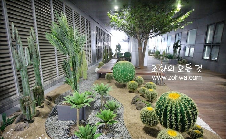 이천 SK하이닉스 수펙스센터 5층 — 정원 동선을 따라 본 사막정원